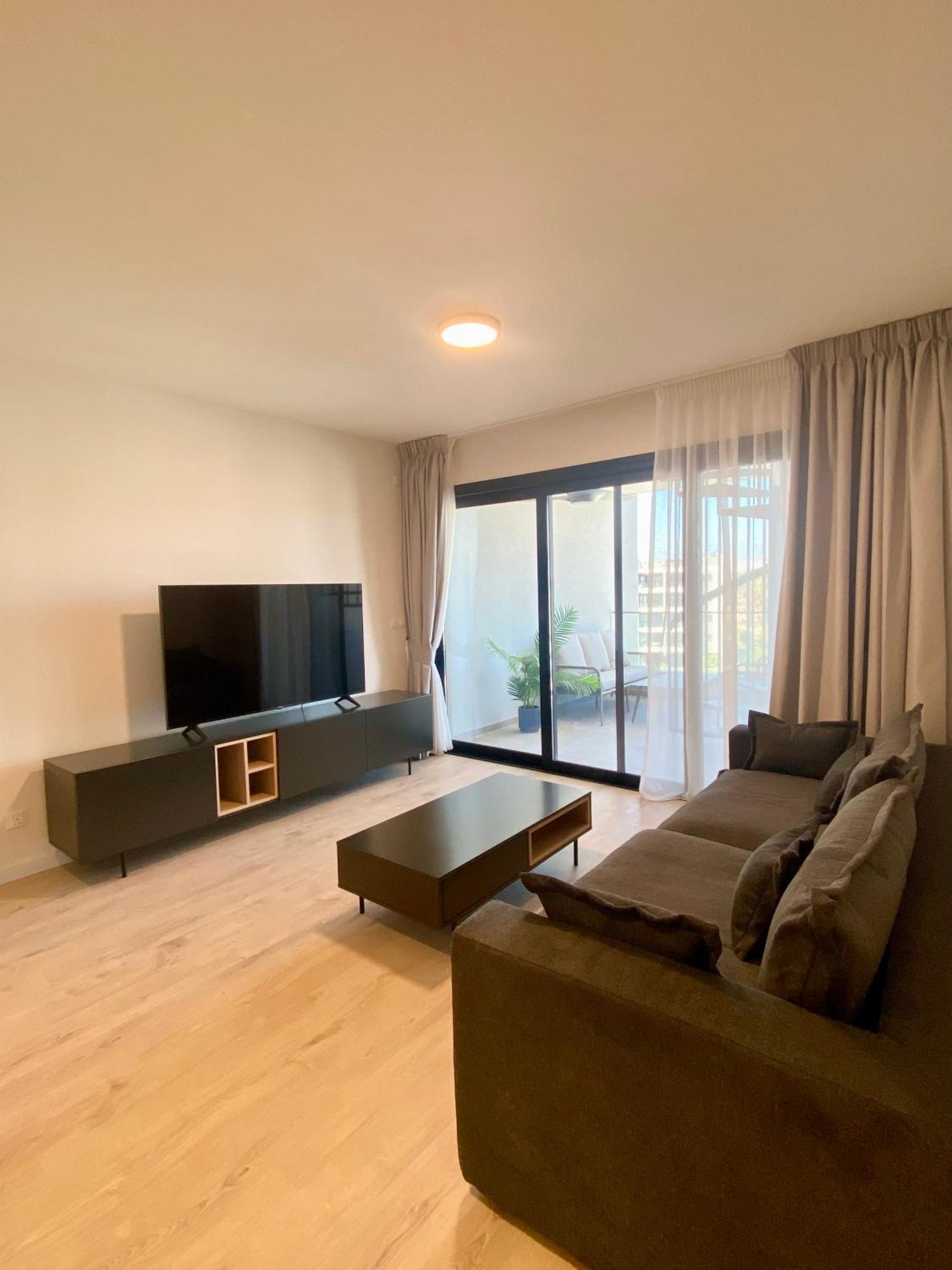 Sunset Gardens - Holiday Apartments - By Tlv Living Limasol Dış mekan fotoğraf