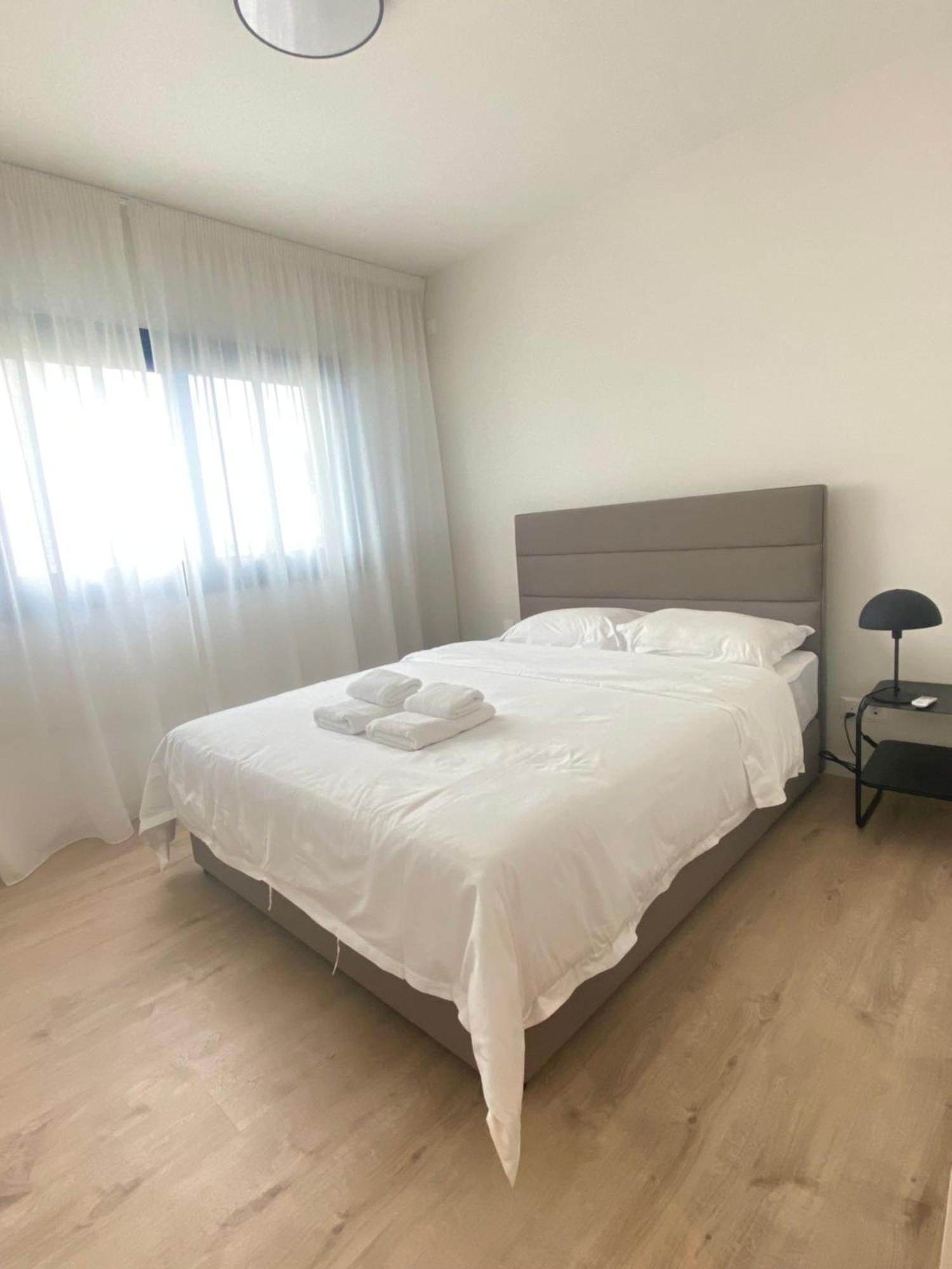Sunset Gardens - Holiday Apartments - By Tlv Living Limasol Dış mekan fotoğraf