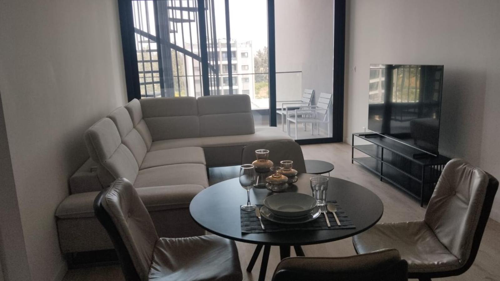 Sunset Gardens - Holiday Apartments - By Tlv Living Limasol Dış mekan fotoğraf